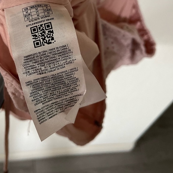 Guess| Beatrix Square Neck Eyelet Crop Top w Puff Sleeve & Tie Detail•••Size M - Picture 14 of 16